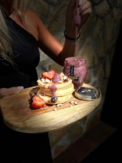 Elisa Dárkový med s arónií a černým rybízem 250g
